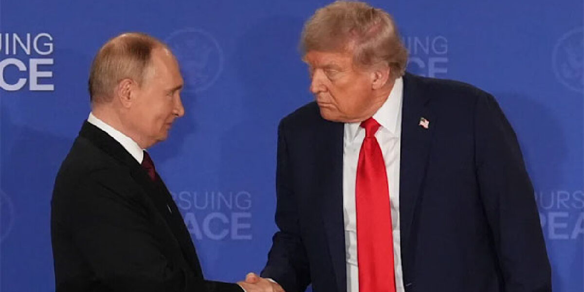 Trump, Putin Hold Talks Ahead of Zelenskiy’s White House Visit