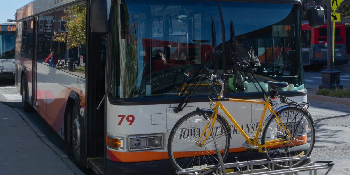 Iowa City Made Bus Rides Free ,Traffic Dropped, Pollution Fell, and Riders Love It