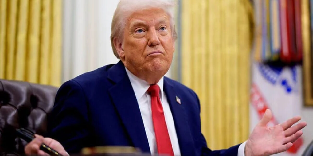 Trump Faces Renewed Scrutiny After Posting Nearly Identical AI Messages Within 40 Minutes